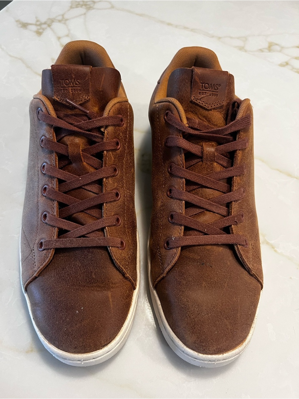 TOMS Men’s Brown Leather Lace-Up Sneakers